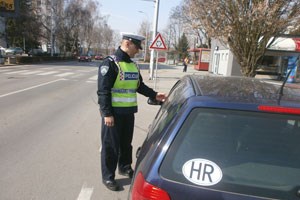 Slika /PU_VS/O nama-fotke/prometni_policajac06.jpg